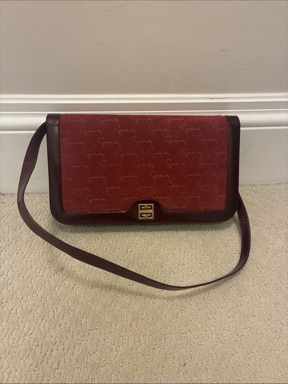 Vintage Givenchy Oxblood Leather Clutch/Crossbody👝